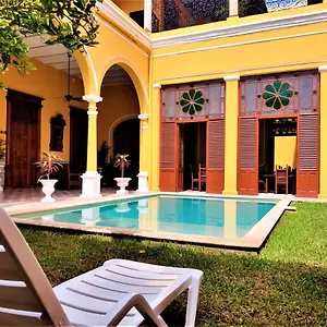 Hotel Real Toledo By Kavia, Mérida
